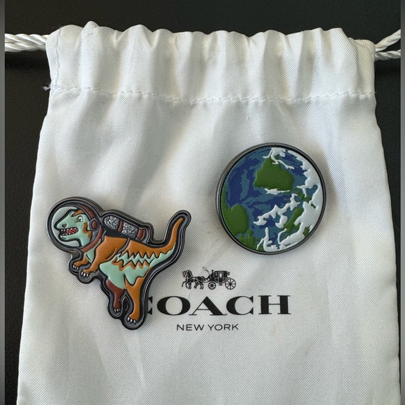 Coach Jetpack Rexy Pin and Planet Earth Pin - Genuine Leather - LIMITED EDITION - Picture 2 of 9